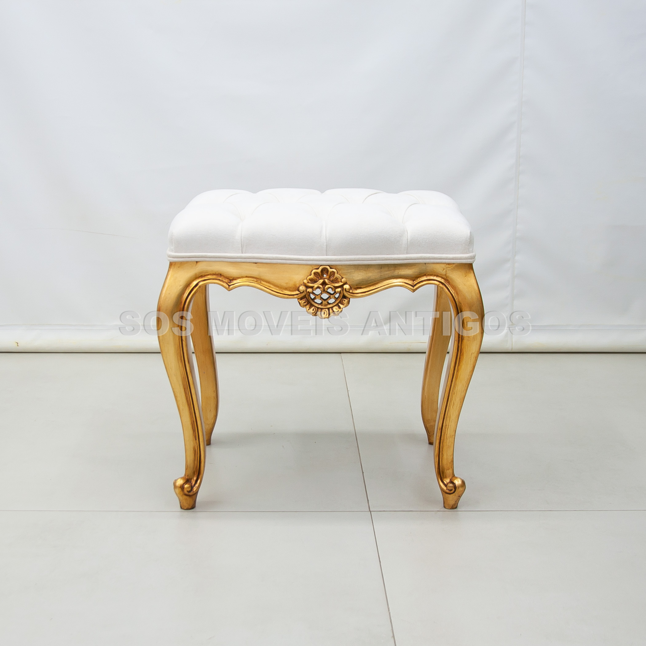 BANQUETA ESTILO LUIS XV