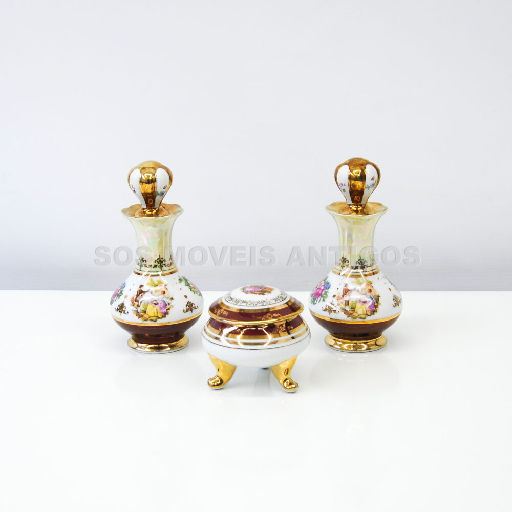 JOGO DE PERFUMEIRO EM PORCELANA FRANCESA